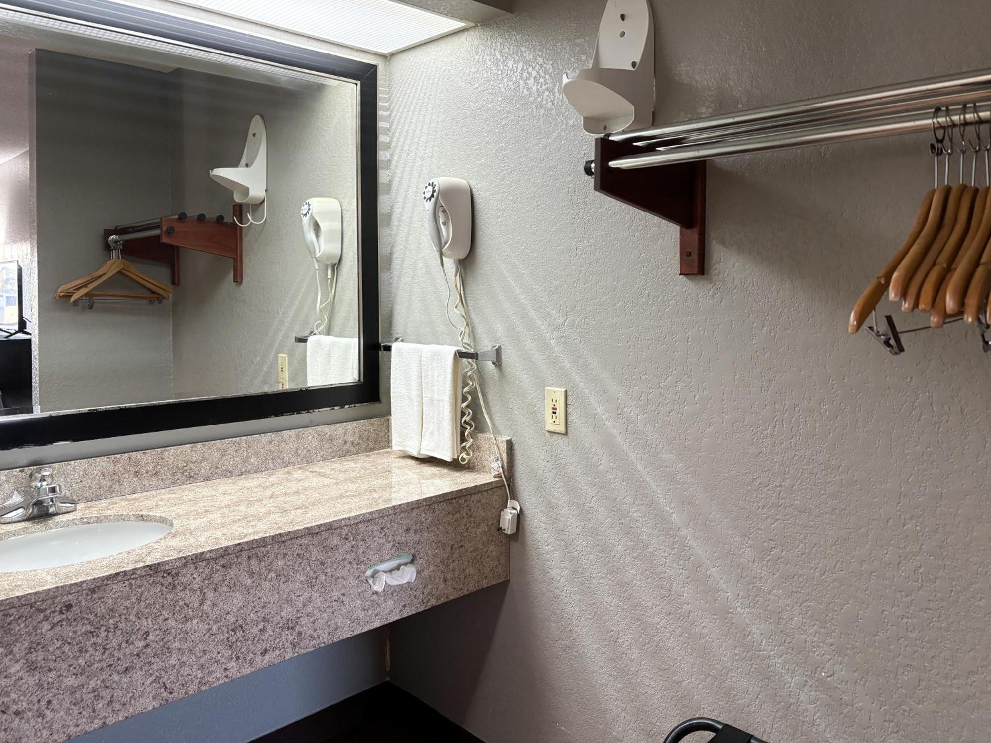 Econo Lodge - Prattville Esterno foto
