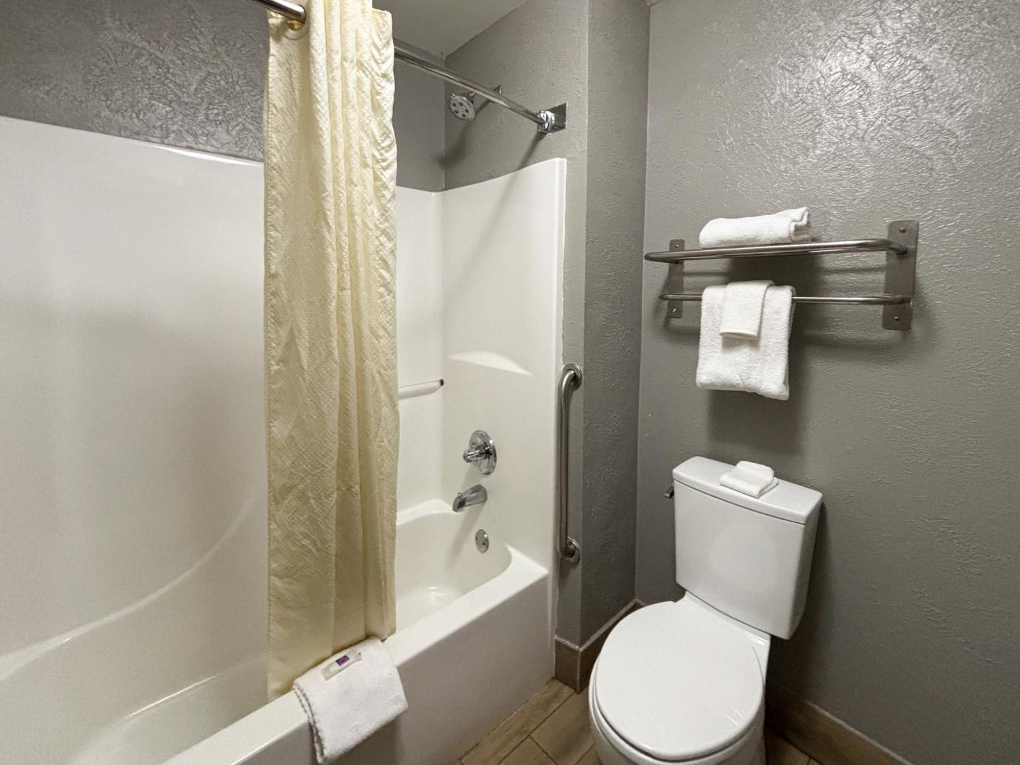 Econo Lodge - Prattville Esterno foto