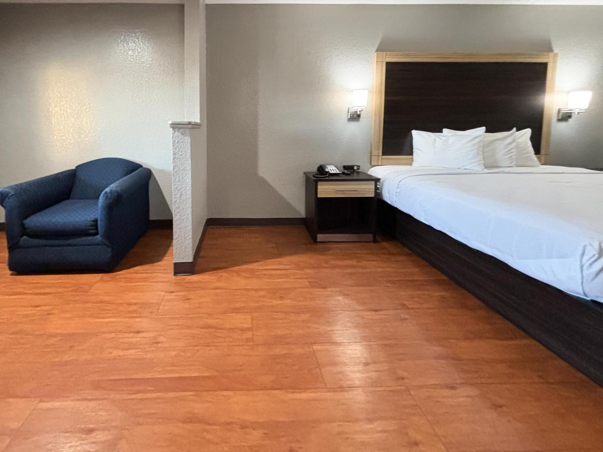 Econo Lodge - Prattville Esterno foto